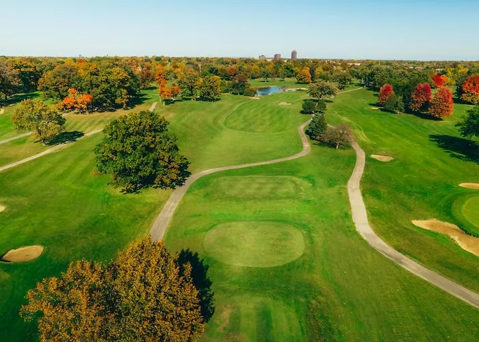 Eaglewood & Resort 4*