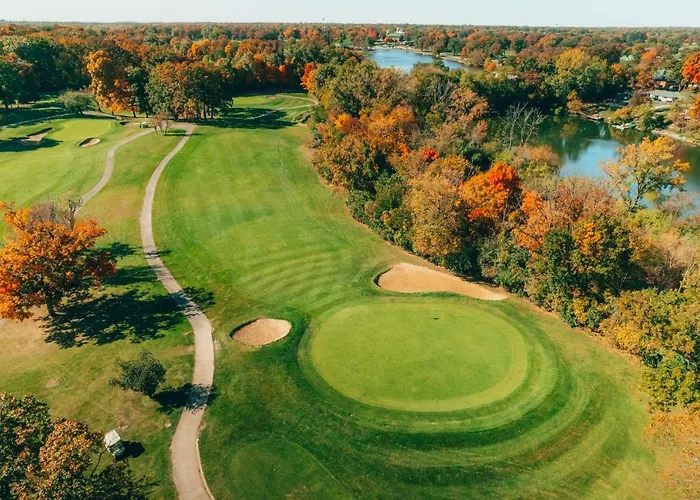 Eaglewood & Resort