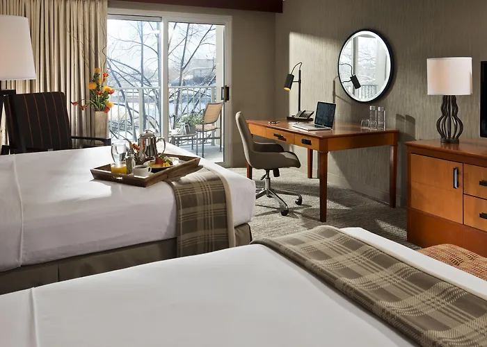 Resort Eaglewood & Itasca