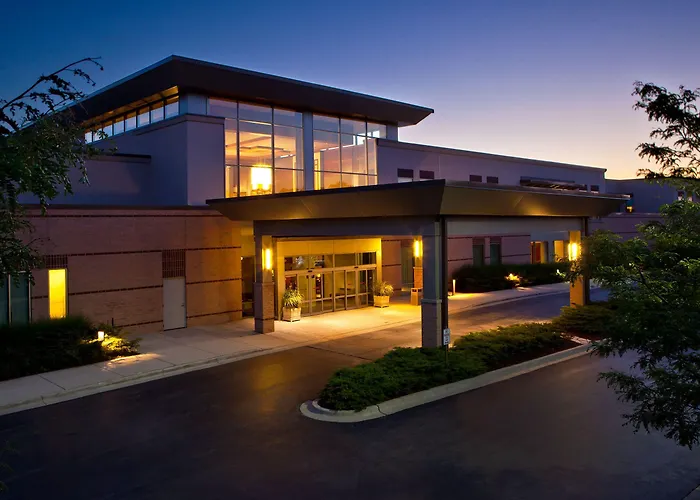 Eaglewood & Resort 4*