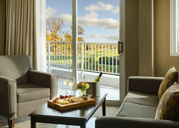 Eaglewood & Resort