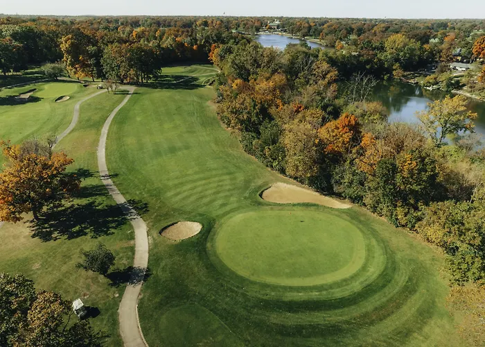 Eaglewood & Resort